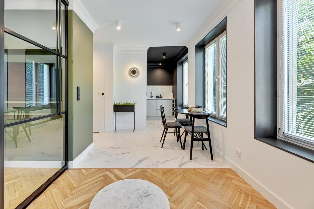 Grobla Charming Apartment By Downtown Apartments غدانسك المظهر الخارجي الصورة